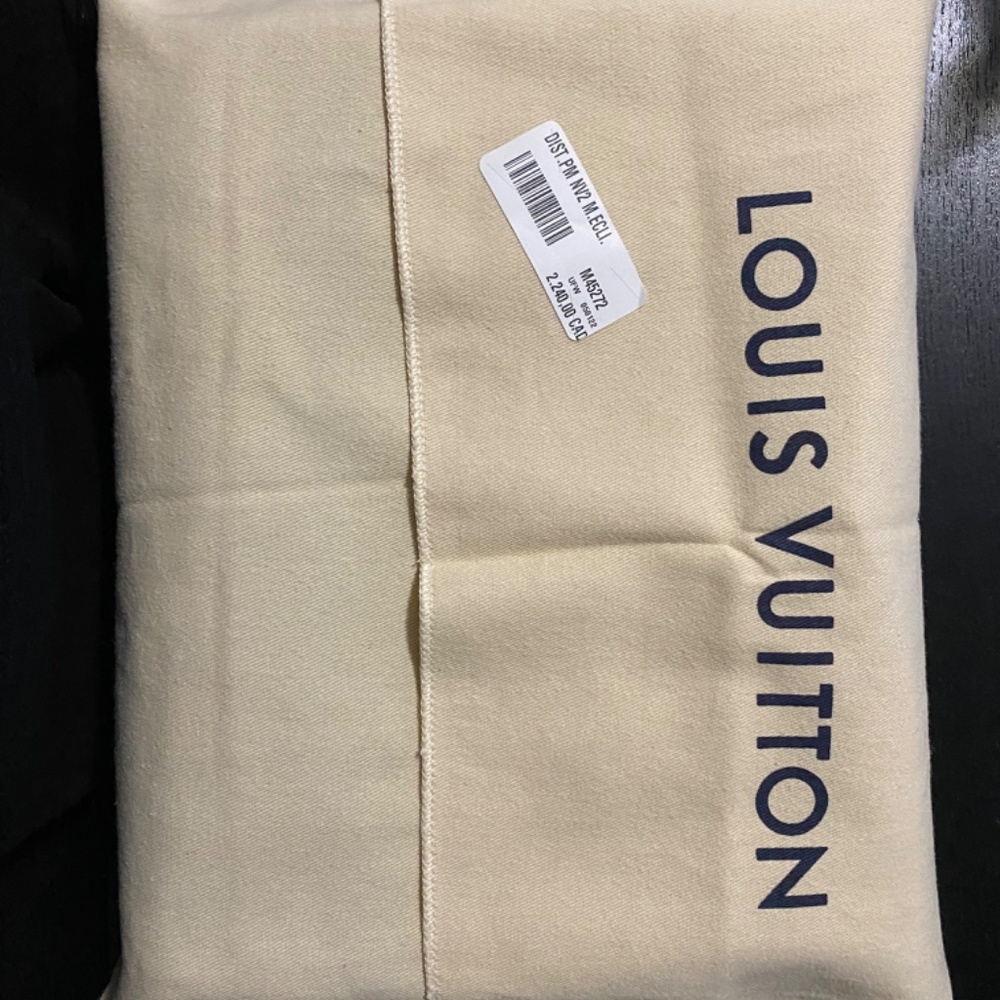 Louis Vuitton Side Bag Men - Picture 3 of 5
